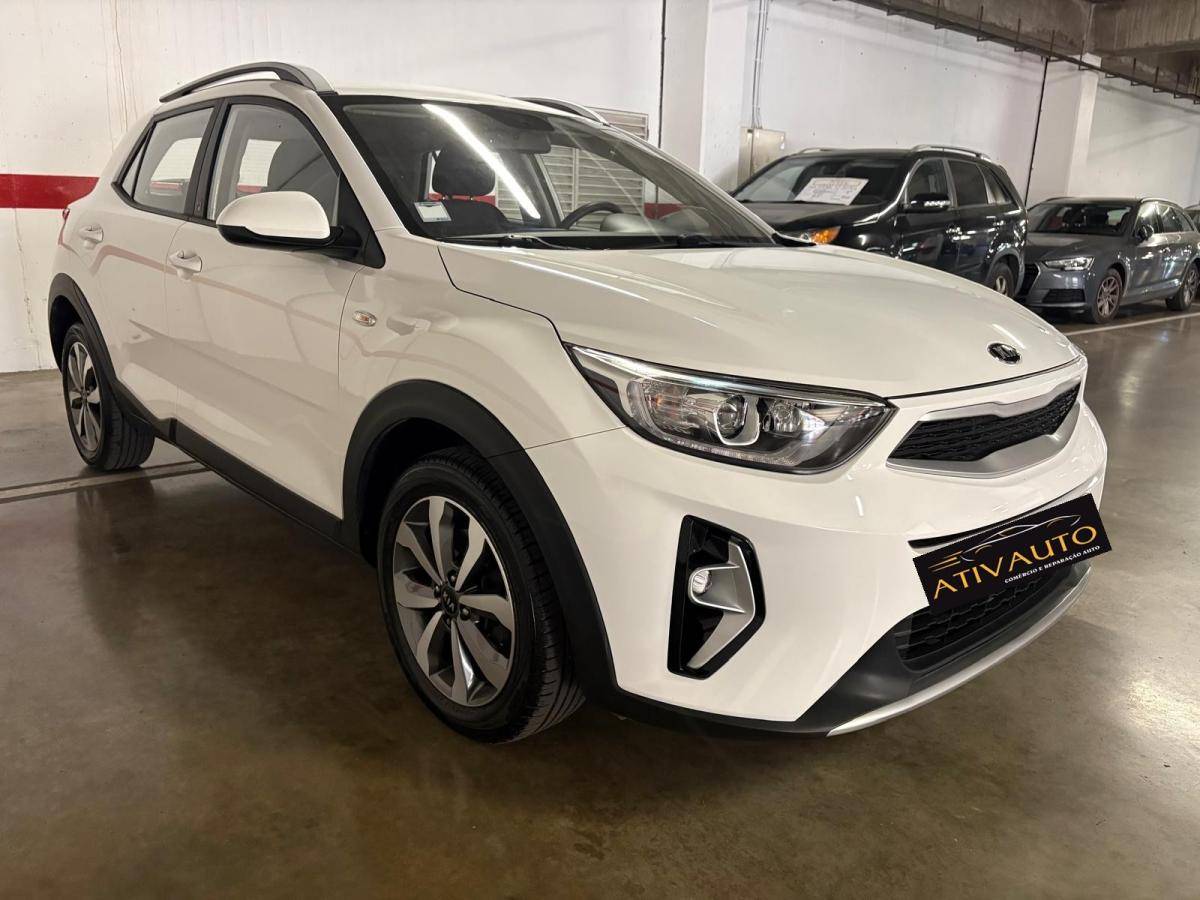 kia-stonic-2021-gasolina-1197cc