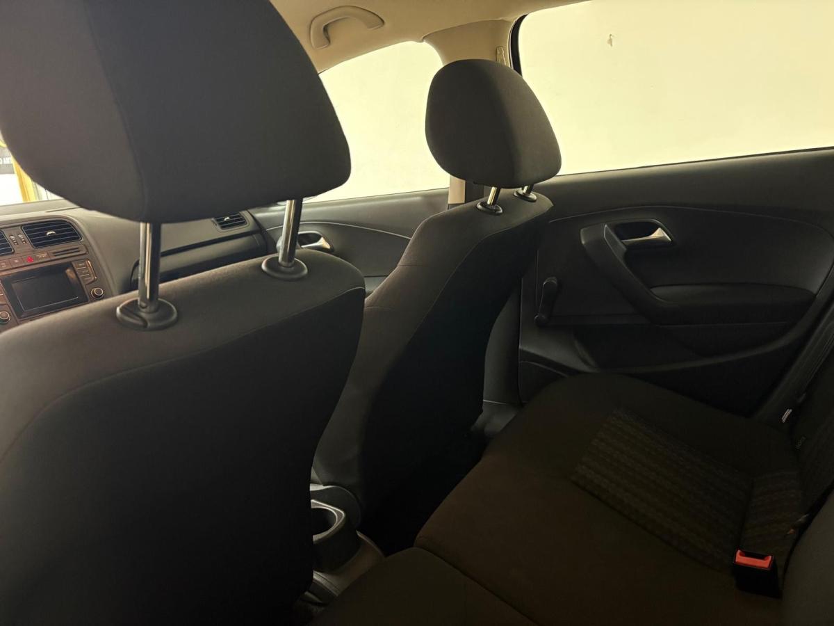 volkswagen-polo-2015-diesel-1422cc