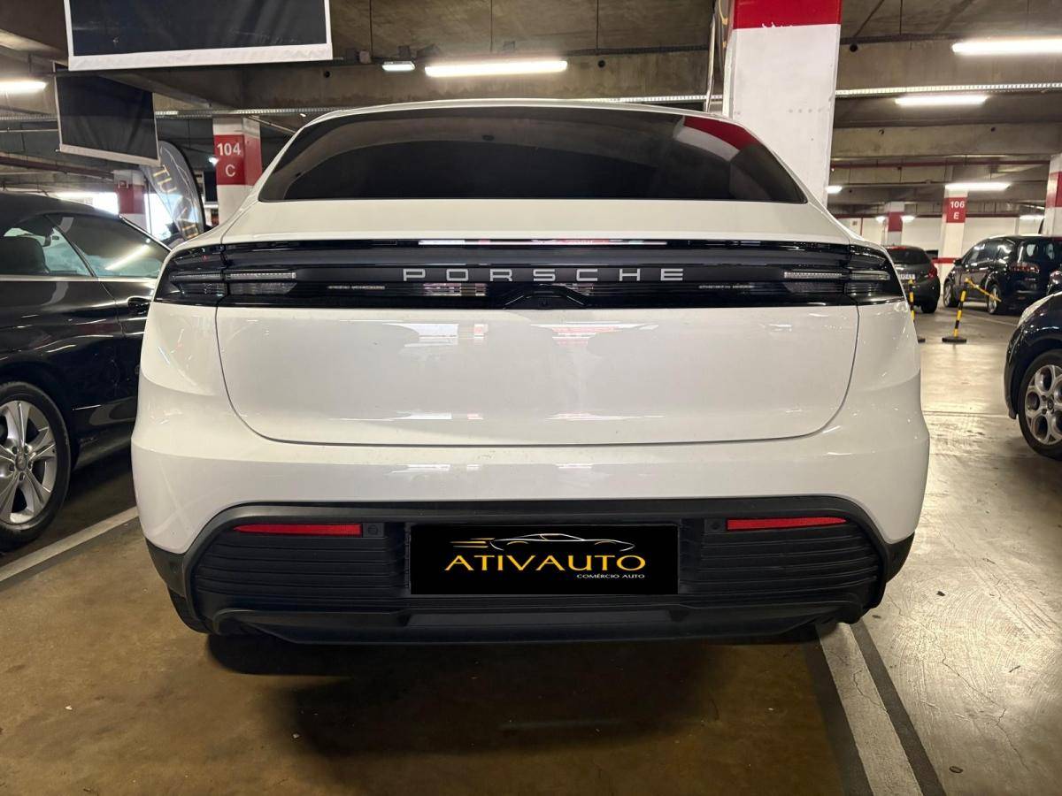 porsche-macan-2025-eletrico-500cc