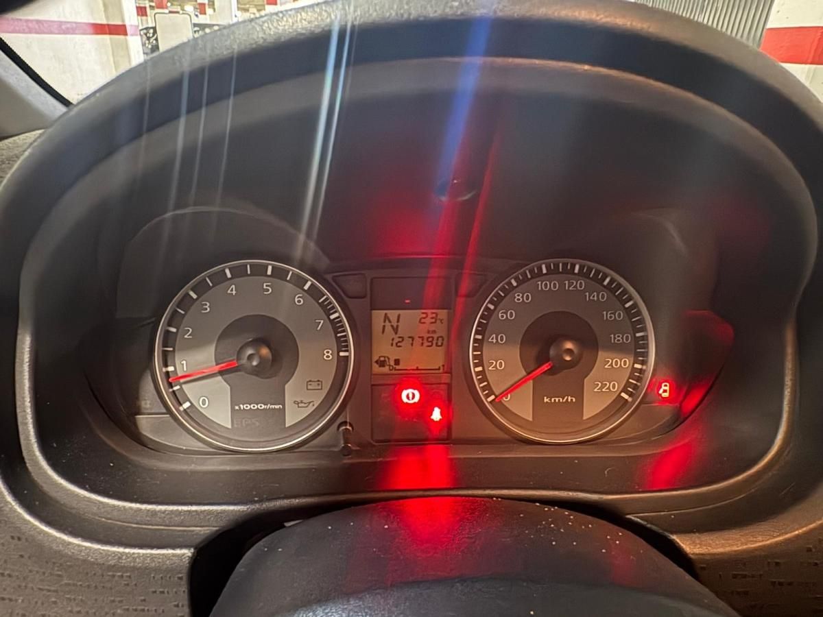 mitsubishi-colt-2013-gasolina-1332cc