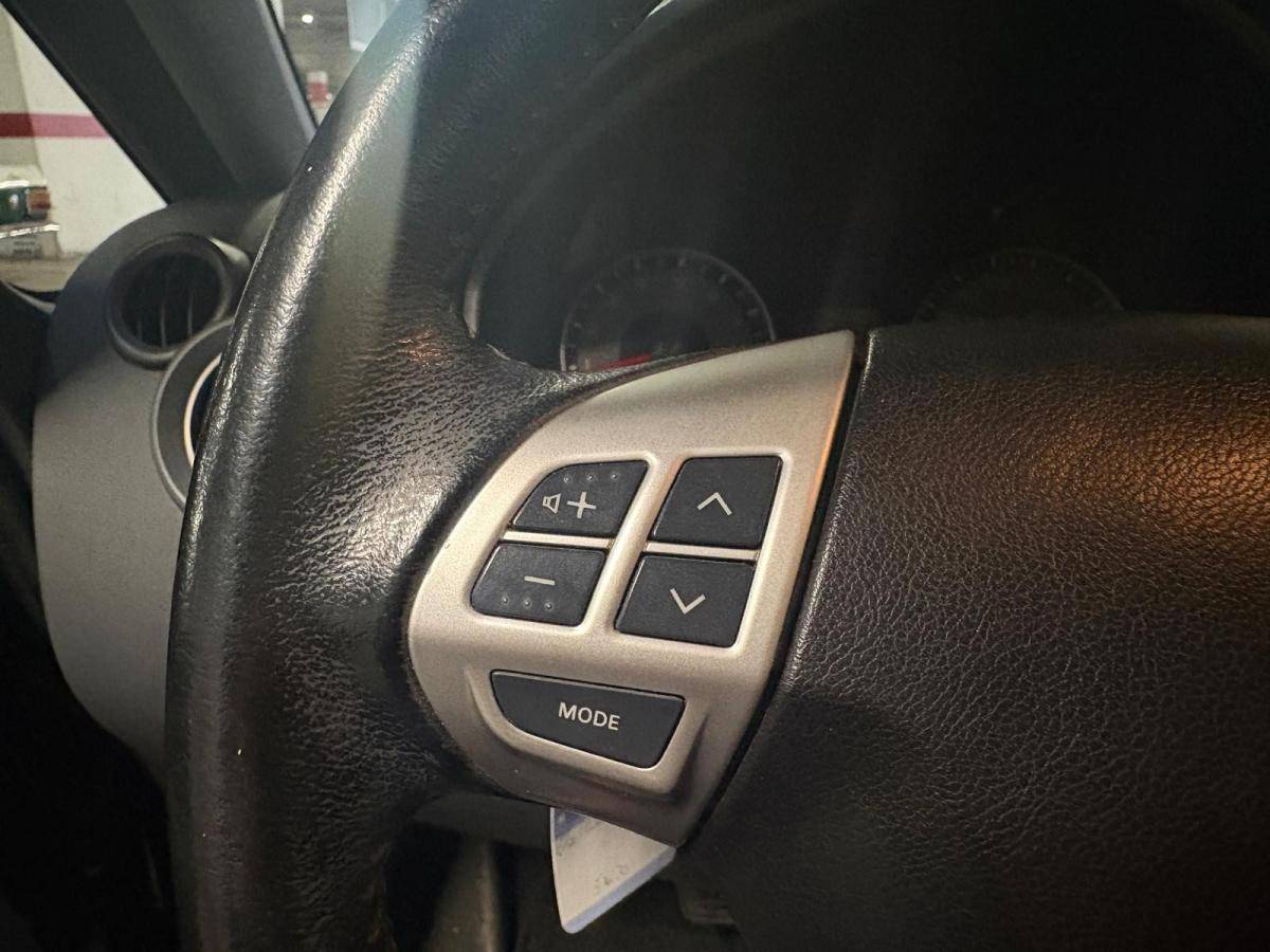 mitsubishi-colt-2013-gasolina-1332cc