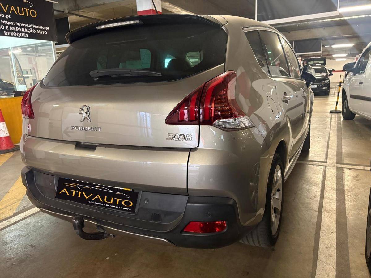 peugeot-3008-2014-hibrido-a-diesel-1997cc