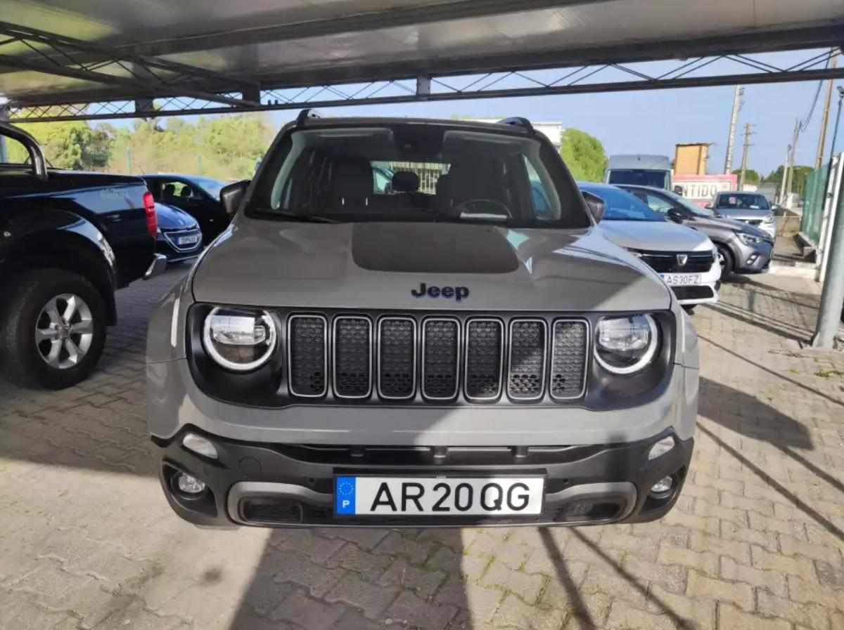 jeep-renegade-4xe-240-2022-gasolina-1332cc