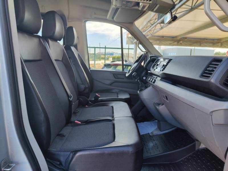 volkswagen-crafter-2-0-tdi-4motion-2021-diesel-1968cc