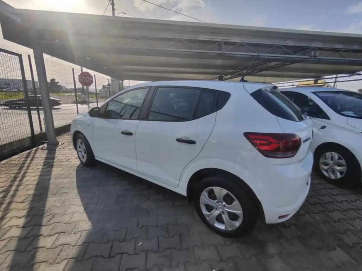 dacia-sandero-1-0-sce-2022-gasolina-999cc