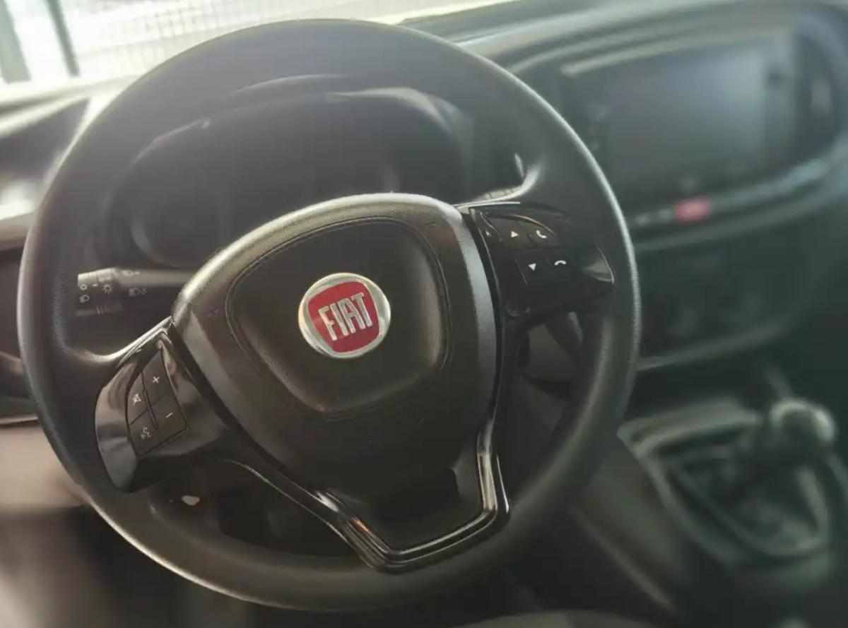 fiat-doblo-1-6-120cv-2022-diesel-1598cc