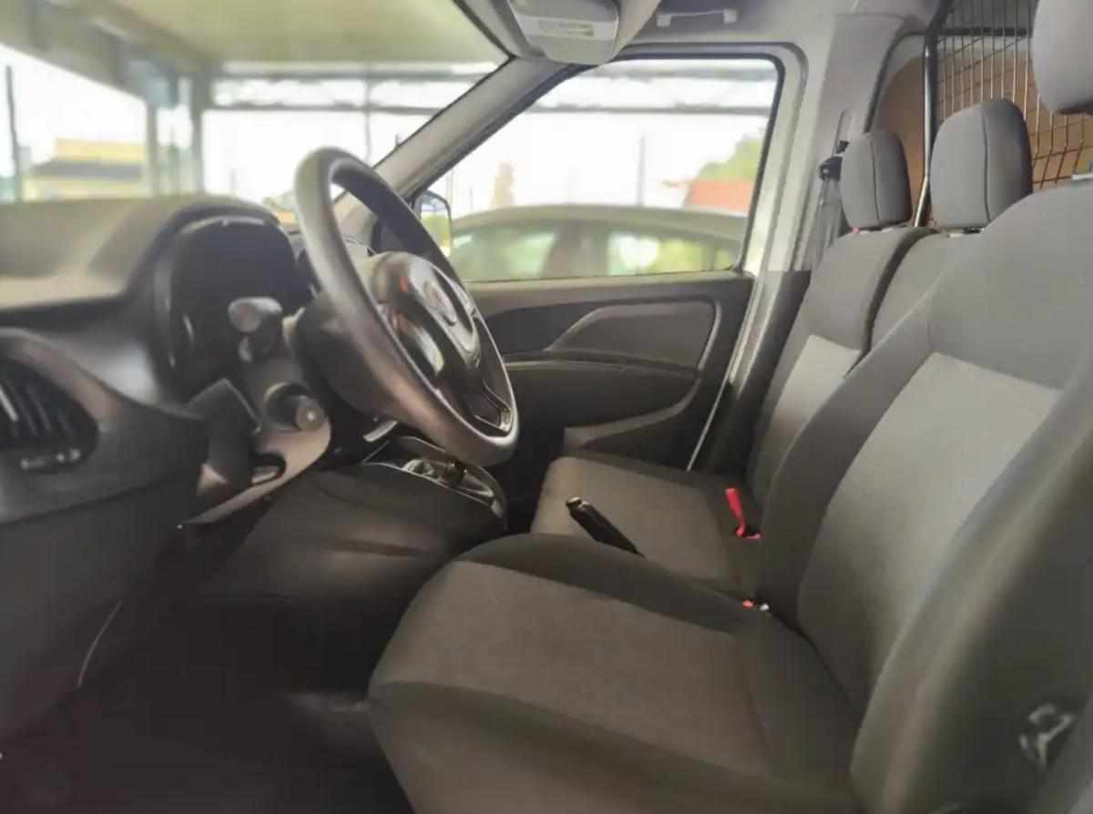 fiat-doblo-1-6-120cv-2022-diesel-1598cc