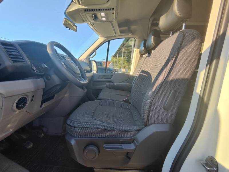 volkswagen-crafter-2-0-tdi-4motion-2021-diesel-1968cc
