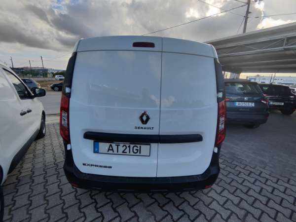 renault-kangoo-2022-diesel-1461cc