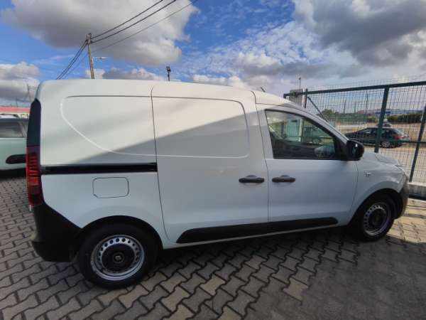 renault-kangoo-2022-diesel-1461cc