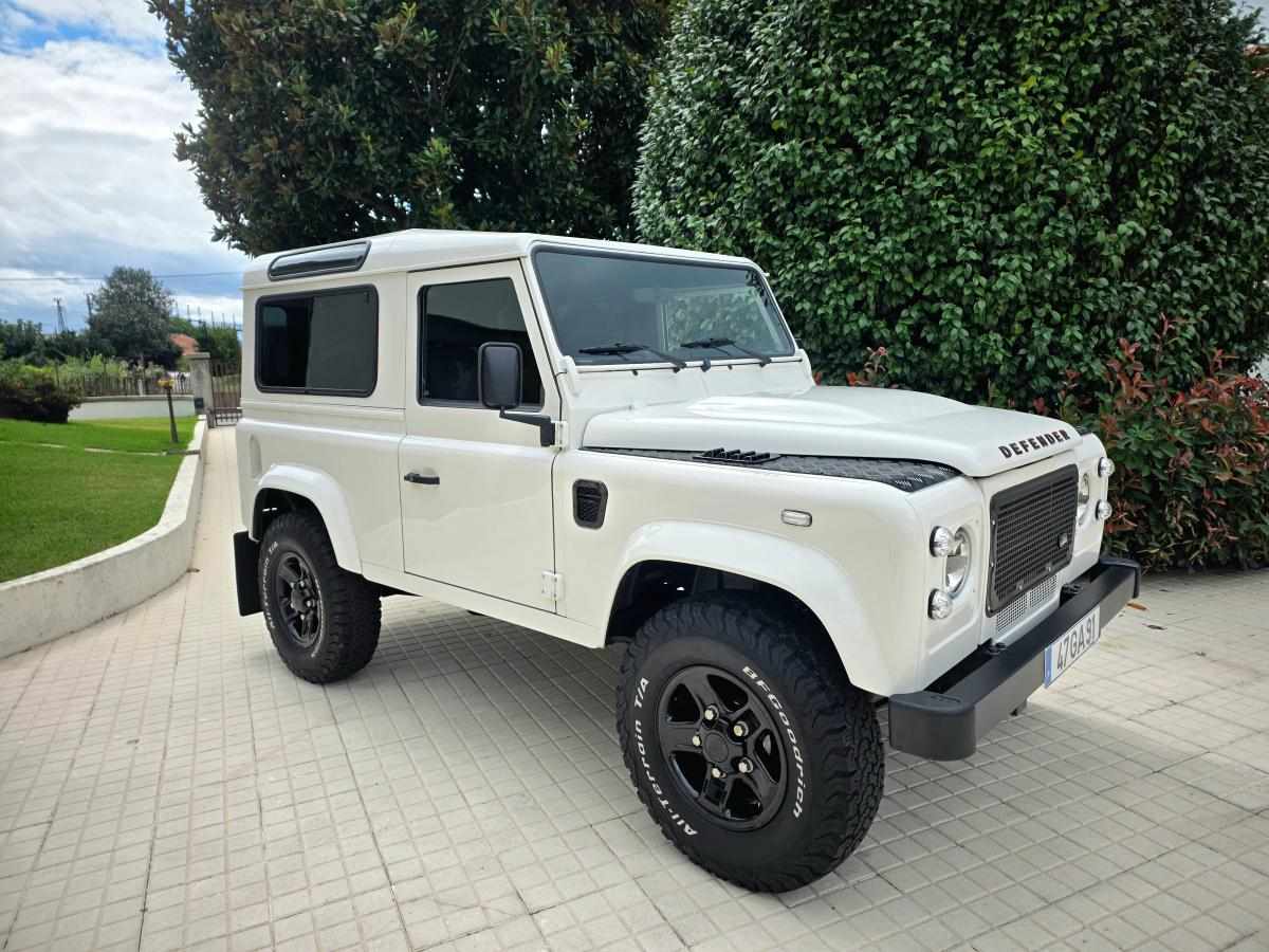 land-rover-defender-2-4-td4-awd-2008-diesel-2402cc