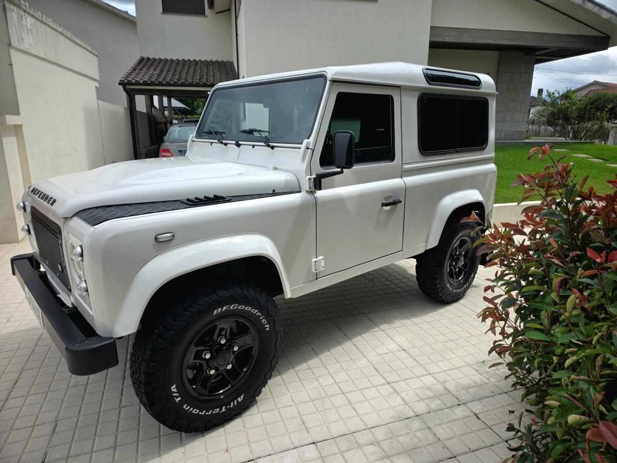 land-rover-defender-2-4-td4-awd-2008-diesel-2402cc