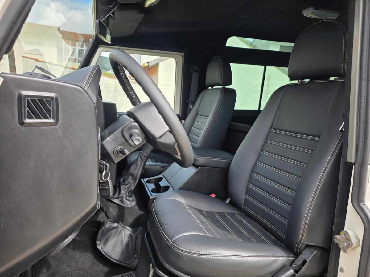 land-rover-defender-2-4-td4-awd-2008-diesel-2402cc