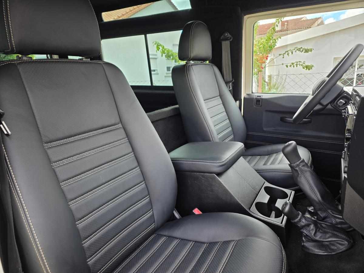 land-rover-defender-2-4-td4-awd-2008-diesel-2402cc