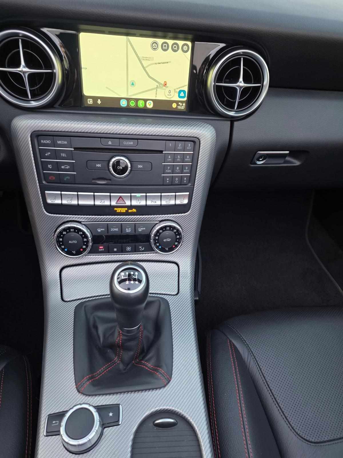 mercedes-benz-slc-200-2019-gasolina-1991cc