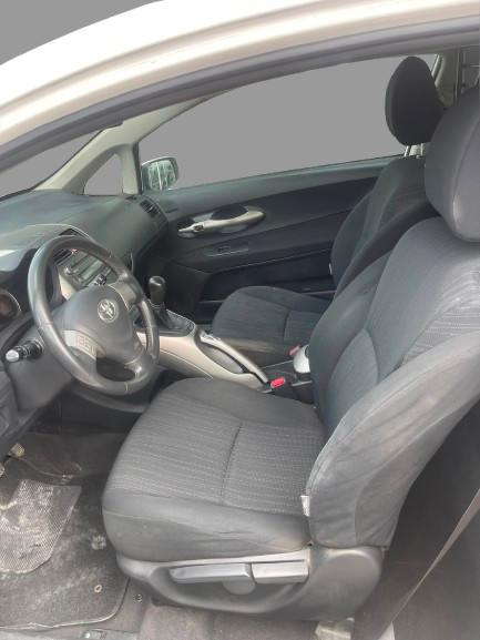 toyota-auris-1-4-d-4d-2008-diesel-1364cc