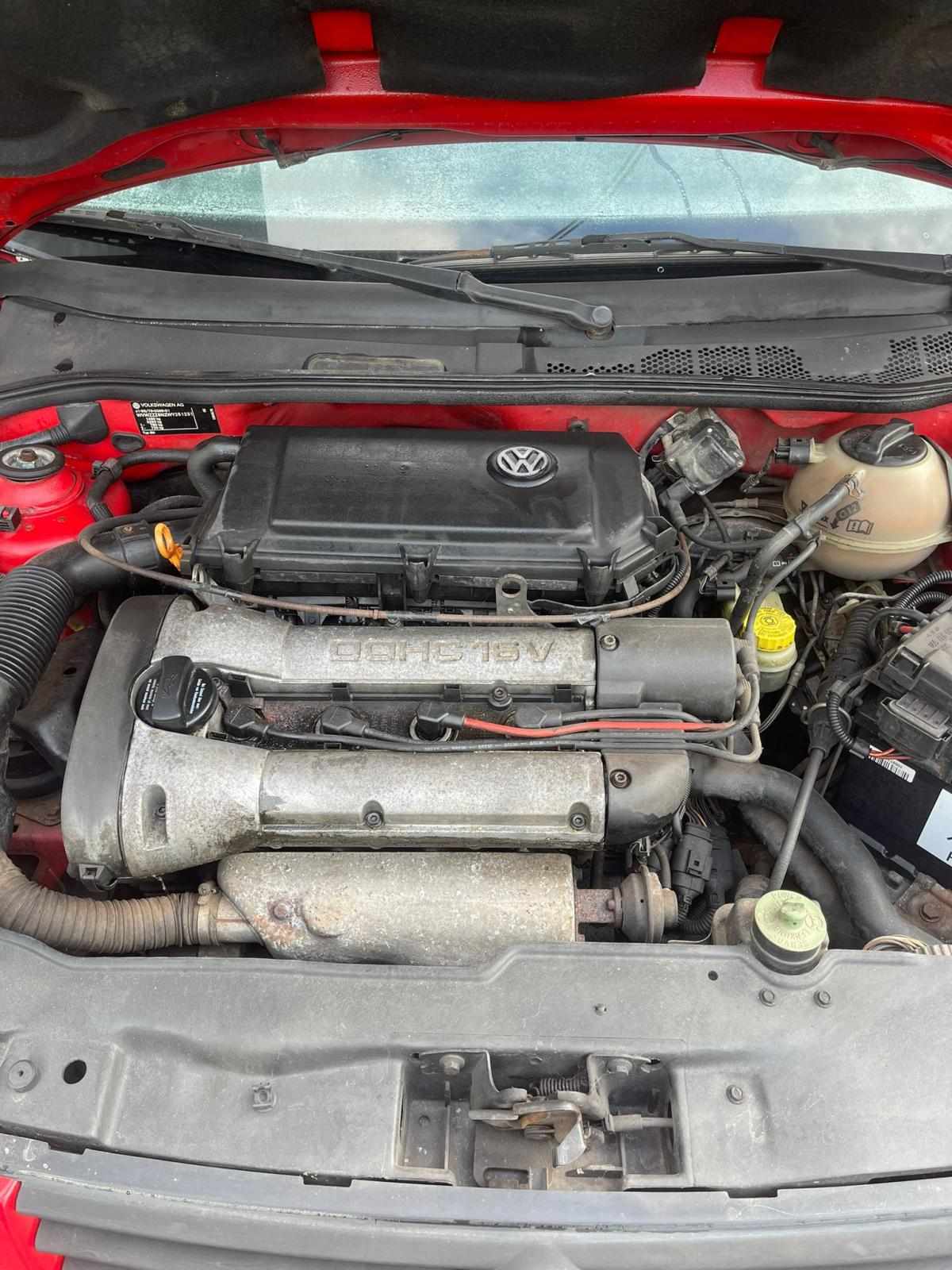 volkswagen-polo-1-4-1998-gasolina-1390cc