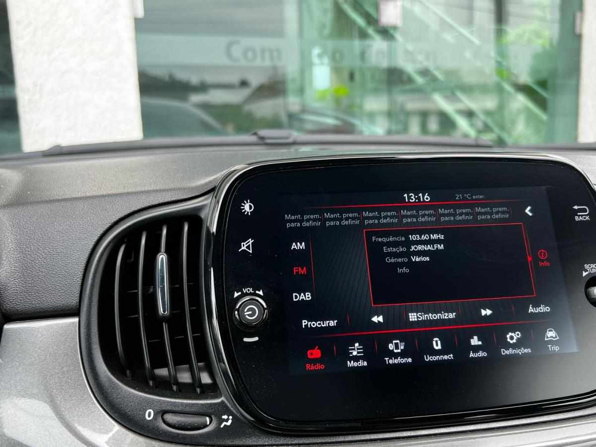 fiat-500c-2022-hibrido-a-gasolina-999cc