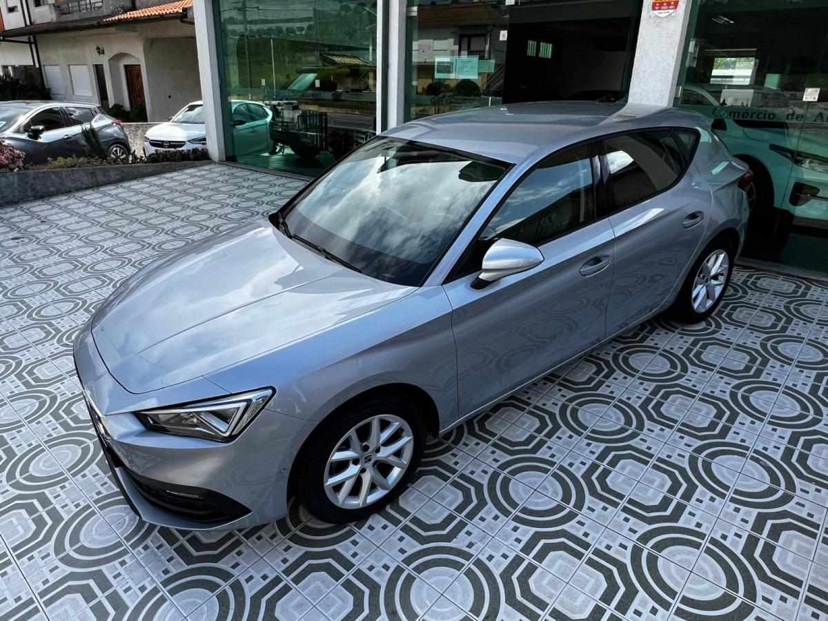 seat-leon-1-0-tsi-2022-gasolina-999cc