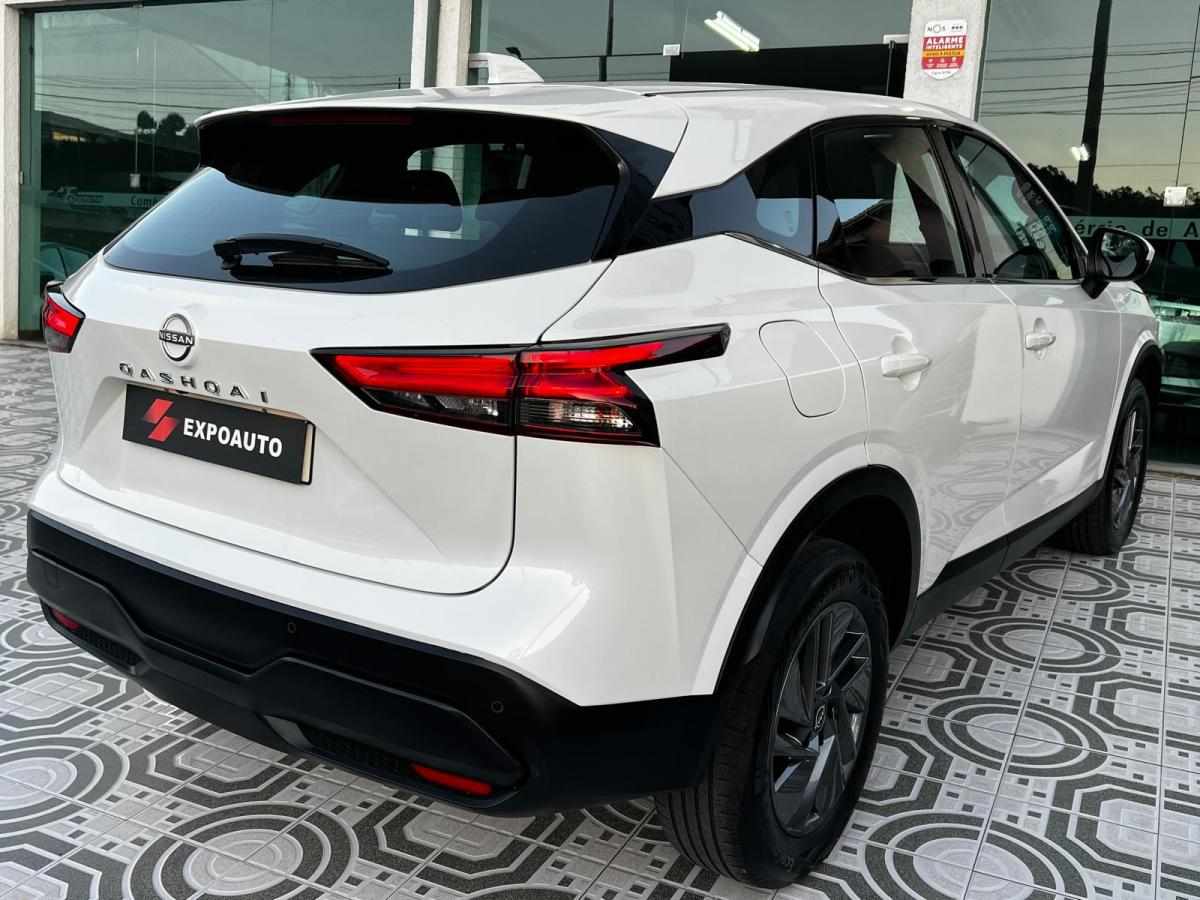 nissan-qashqai-1-3-dig-t-2022-gasolina-1332cc