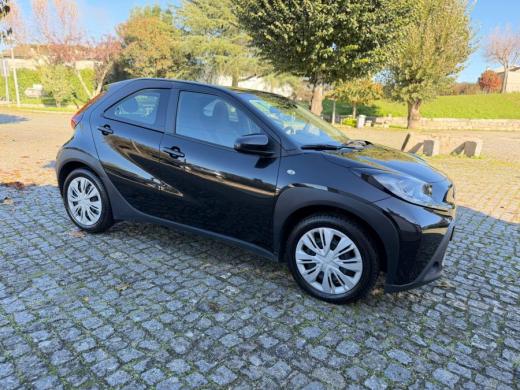 toyota-aygo-x-2023-gasolina-998cc