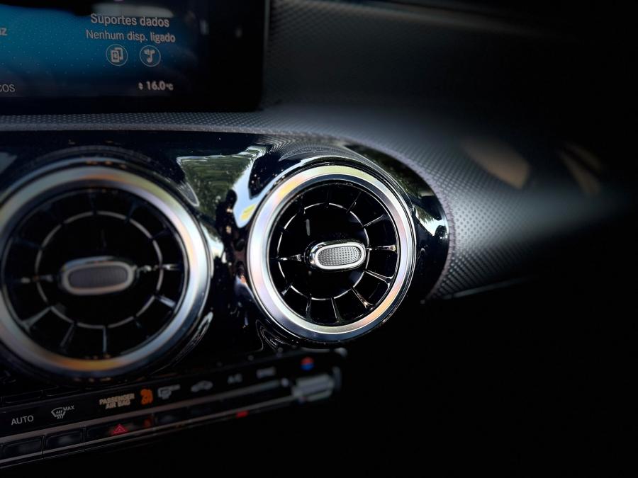 mercedes-benz-cla-2020-gasolina-1332cc