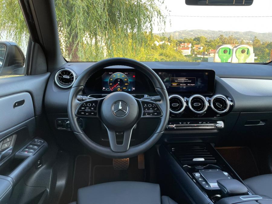 mercedes-benz-gla-2023-gasolina-1332cc