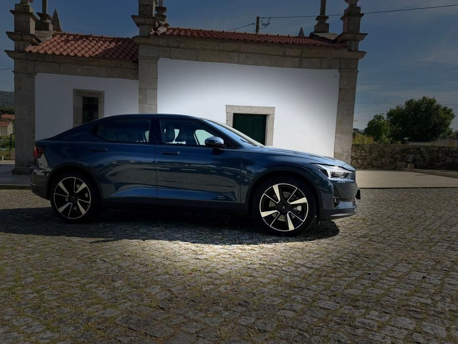 polestar-2-2020-eletrico-0cc