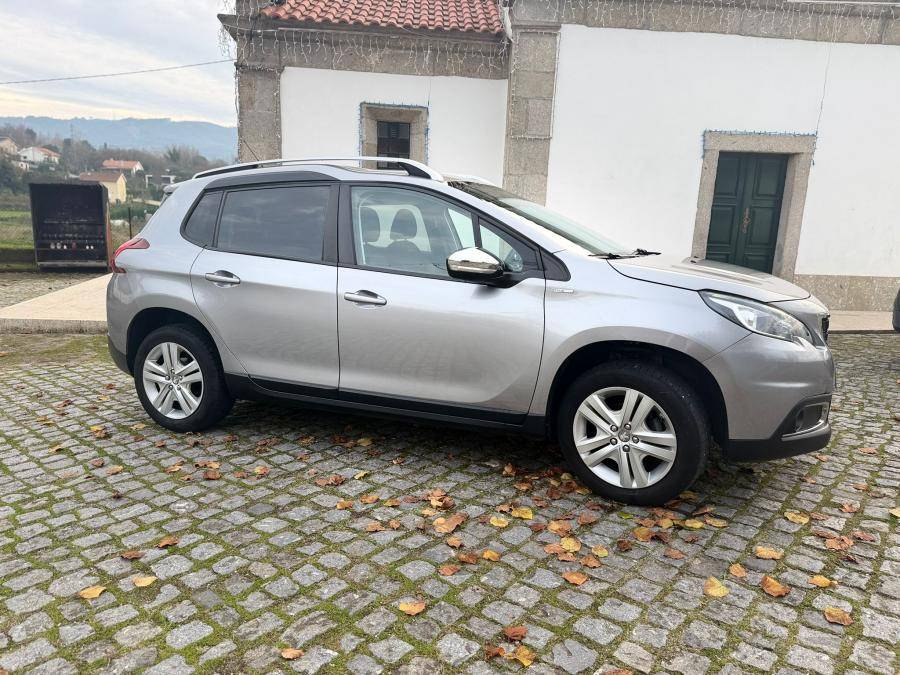 peugeot-2008-2019-gasolina-1199cc