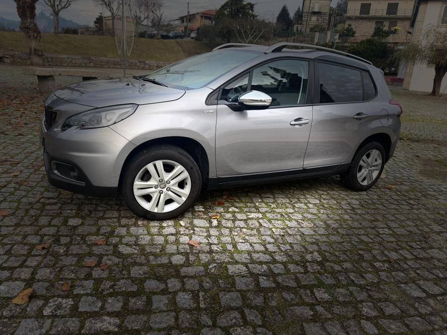peugeot-2008-2019-gasolina-1199cc