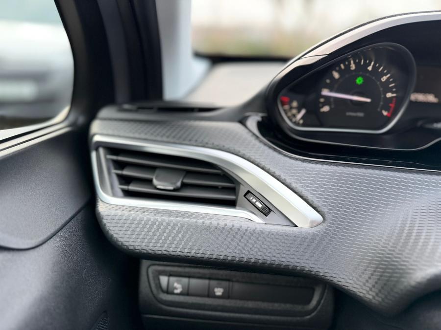 peugeot-2008-2019-gasolina-1199cc
