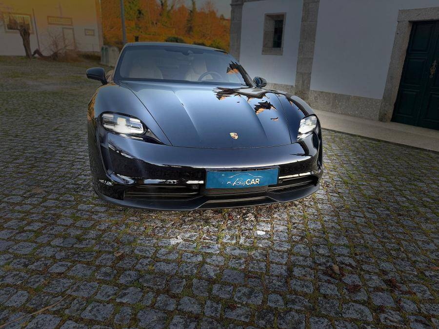 porsche-taycan-2020-eletrico-0cc