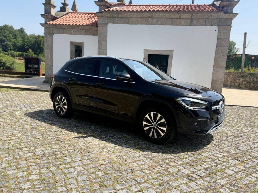 mercedes-benz-gla-2022-hibrido-a-gasolina-1332cc