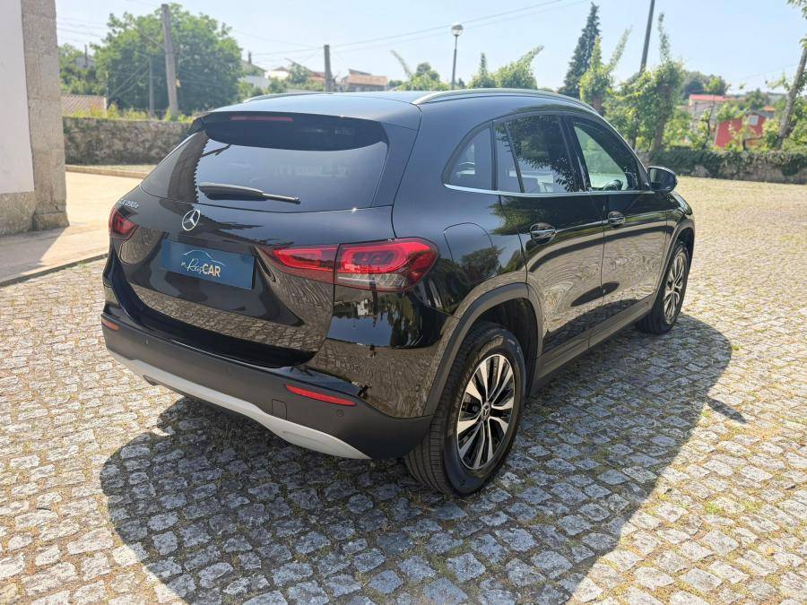 mercedes-benz-gla-2022-hibrido-a-gasolina-1332cc