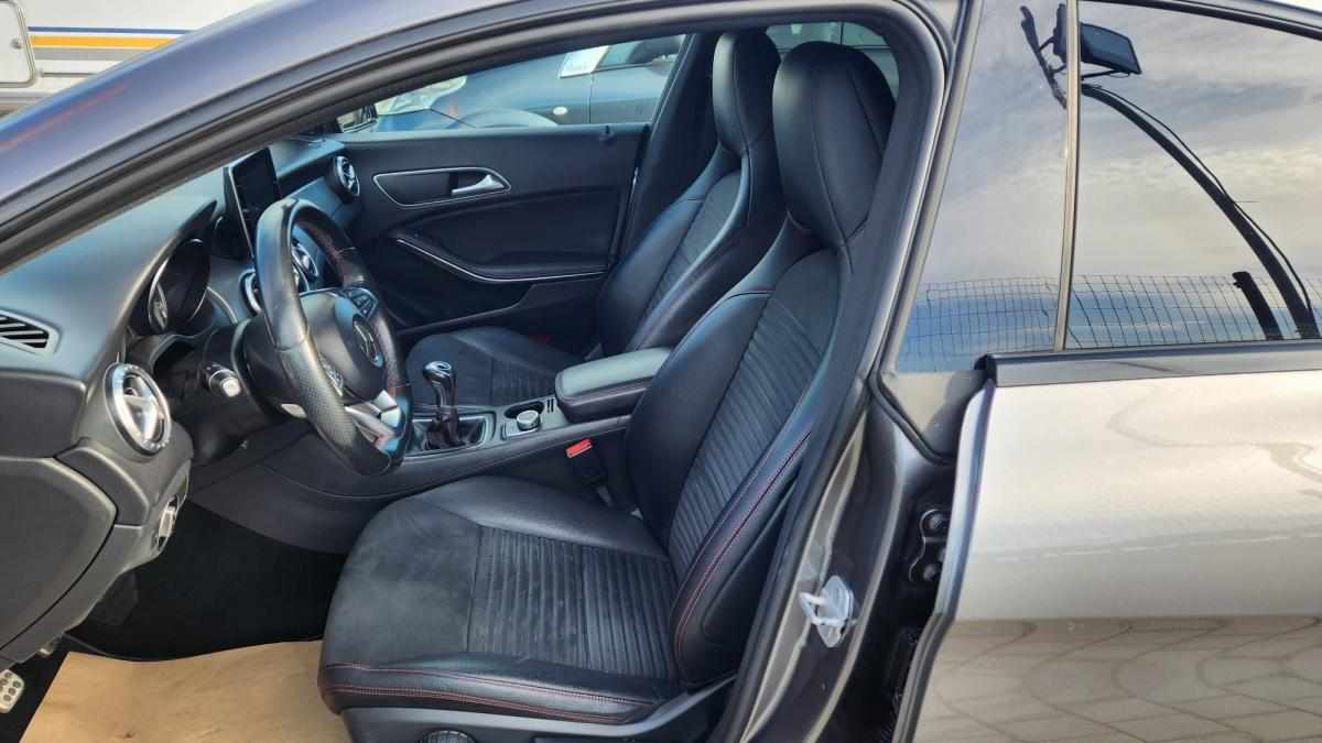 mercedes-benz-cla-200-cdi-2015-diesel-2143cc