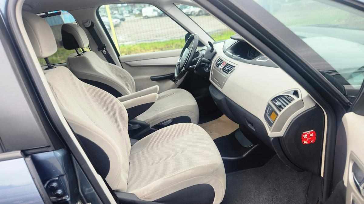 citroen-c4-picasso-1-6-hdif-2008-diesel-1560cc