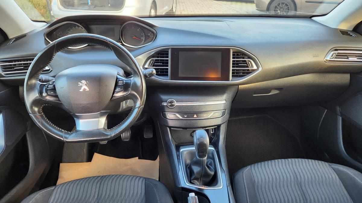 peugeot-308-1-6-hdi-fap-2014-diesel-1560cc