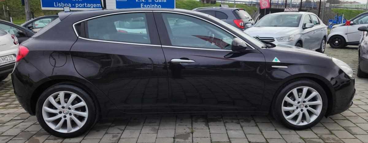 alfa-romeo-giulietta-1-6-jtdm-16v-2013-diesel-1598cc