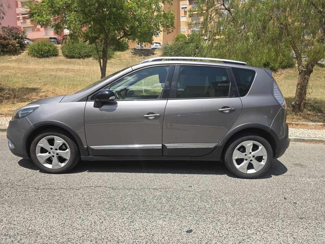 renault-scenic-2014-gasolina-1197cc