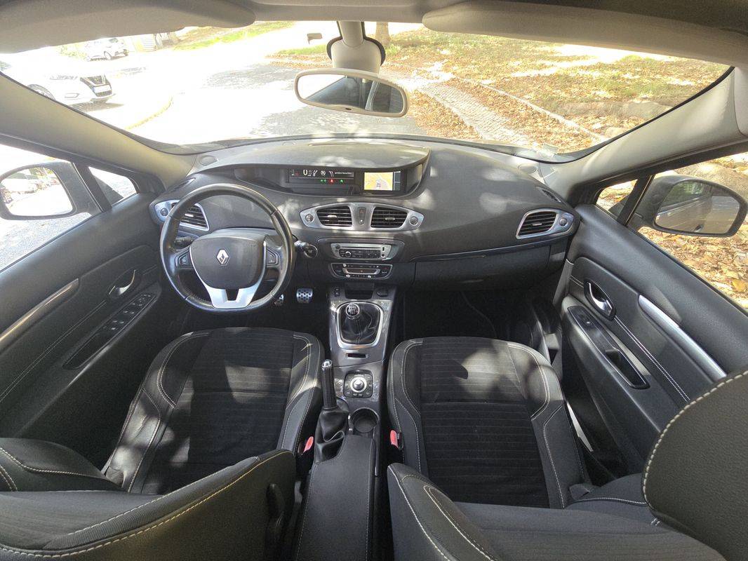 renault-scenic-2014-gasolina-1197cc