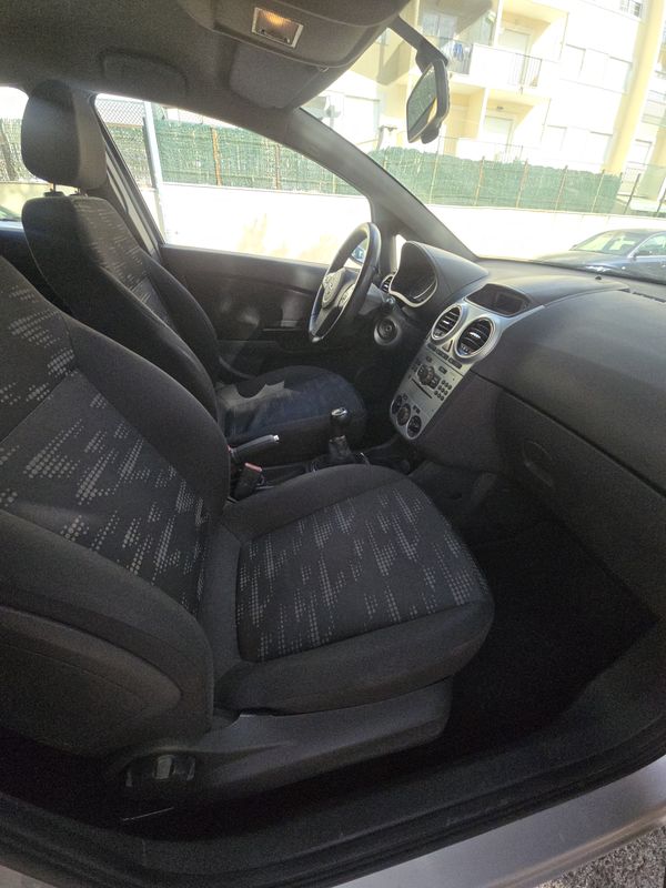 opel-corsa-2011-diesel-1248cc