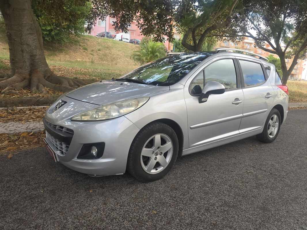 peugeot-207-sw-2011-gasolina-1360cc