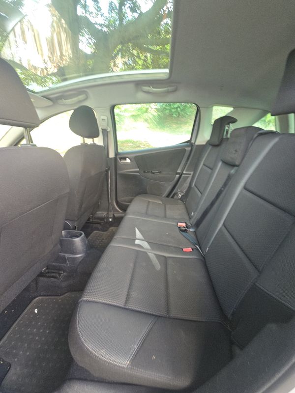 peugeot-207-sw-2011-gasolina-1360cc