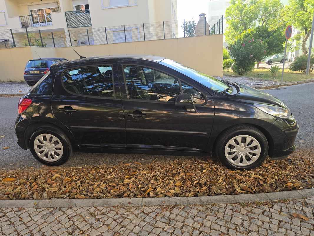 peugeot-207-2007-diesel-1398cc