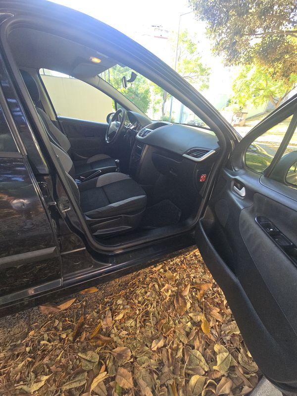 peugeot-207-2007-diesel-1398cc