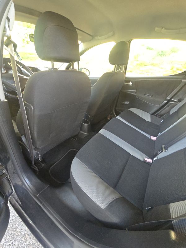 peugeot-207-2007-diesel-1398cc