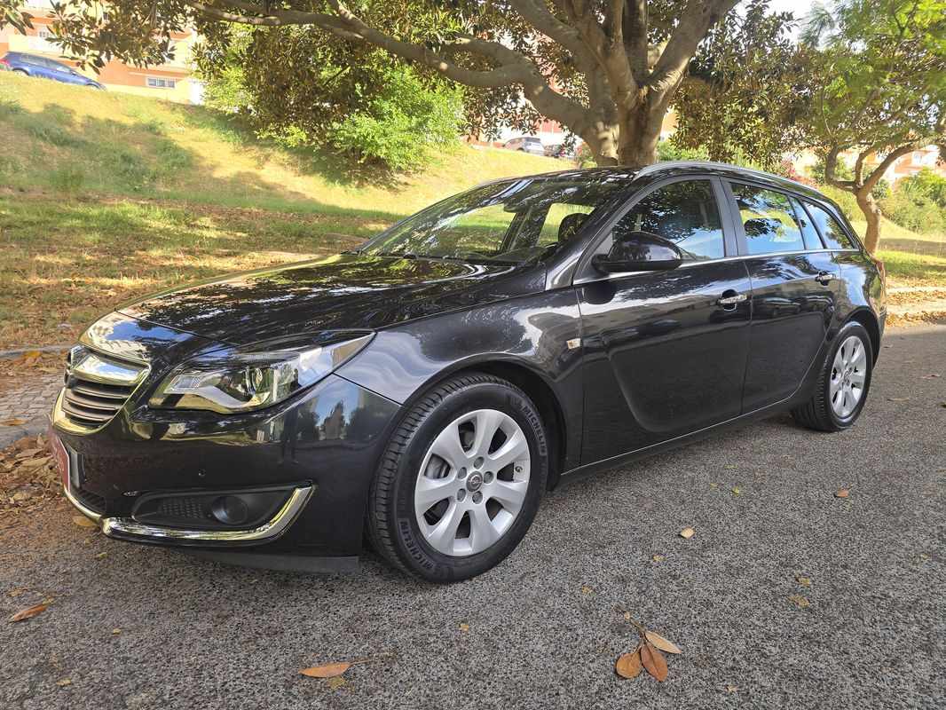 opel-insignia-sports-tourer-2015-diesel-1598cc