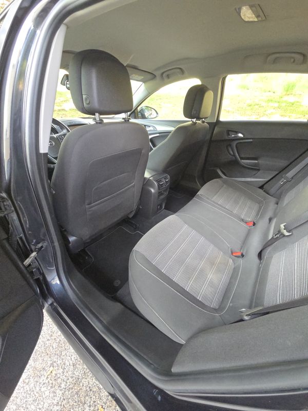 opel-insignia-sports-tourer-2015-diesel-1598cc