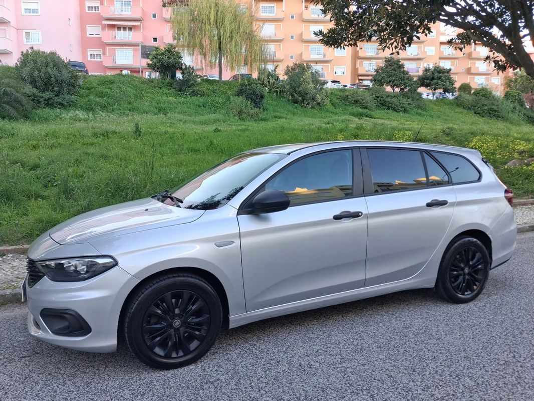 fiat-tipo-station-wagon-2019-gasolina-1368cc
