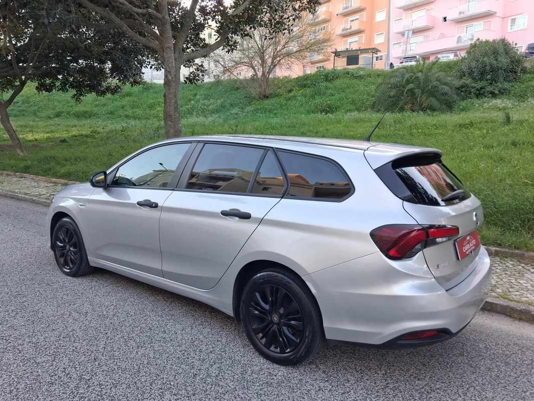 fiat-tipo-station-wagon-2019-gasolina-1368cc